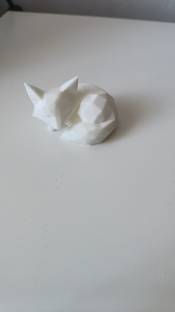 Uyuyan Tilki Figür (Low Poly) – Filamiko 3D baskı (3)