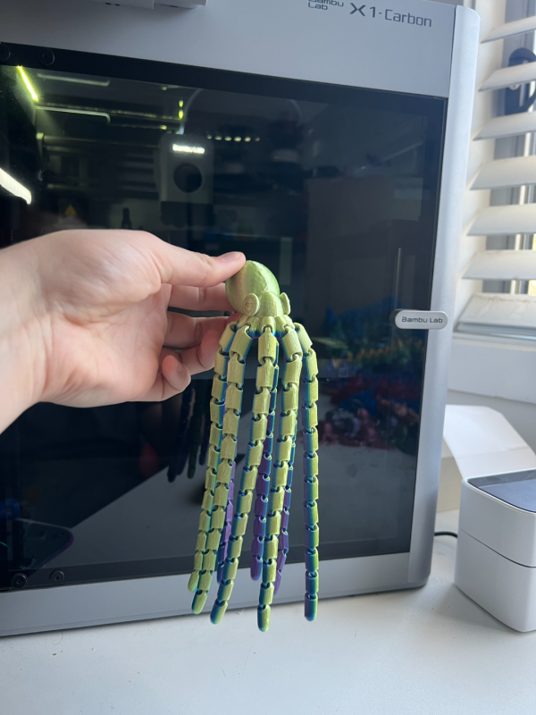 Uzun Kollu Ahtapot Figür – Filamiko 3D baskı