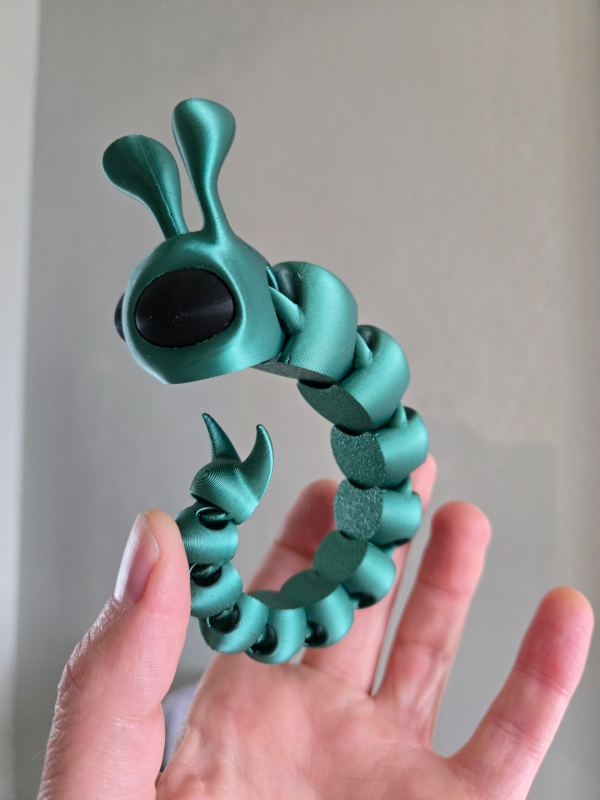 Uzaylı Sümüklüböcek Figürü – Filamiko 3D baskı (4)